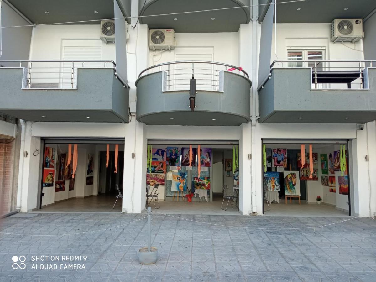 Artistic Rent Rooms & Apartments Nea Kallikrateia Екстер'єр фото